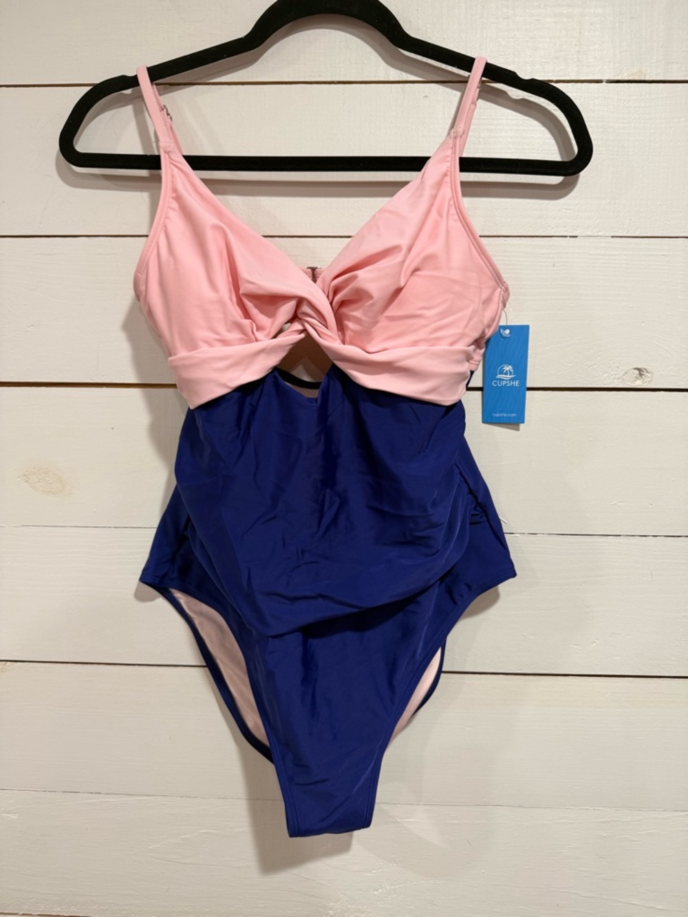 Cupshe Pink and Navy Twist-Front One-Piece Swimsuit
